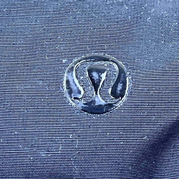 Lululemon Jacket Mens M Quilted Goose Down Blue Black Lightweight Puffer - Picture 13 of 14